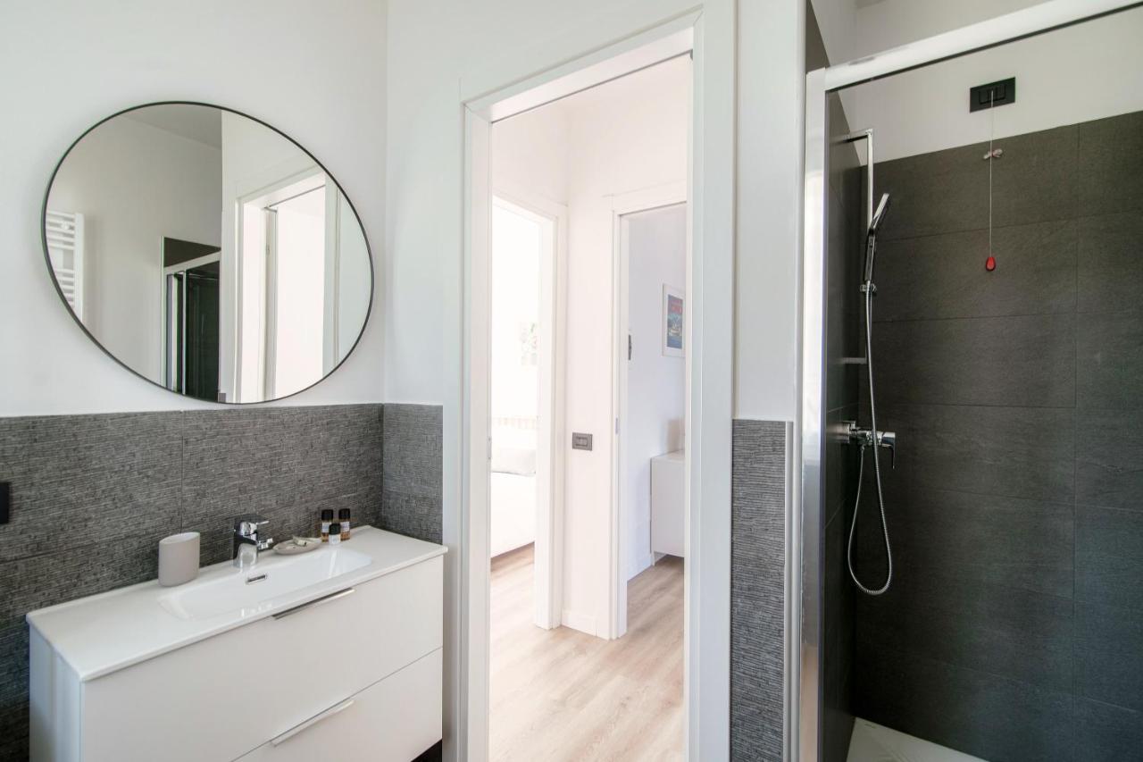 Olive Tree Lake View Apartment เบลลาโจ ภายนอก รูปภาพ